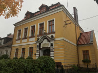  Kościół z zewnątrz 